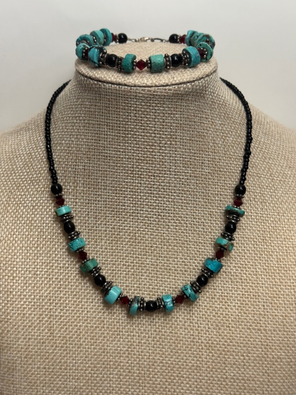 Vintage Turquoise Onyx Necklace Bracelet Set Red Crystal Accents